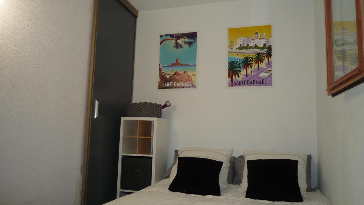Appartementfrontdemersaintraphaelsantalucia ภายนอก รูปภาพ